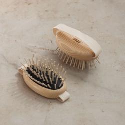 Scalp Brush